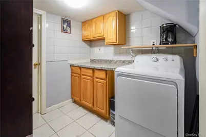 10327 109th Street, Richmond Hill, NY 11419 - Photo 30