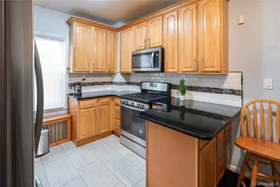 10327 109th Street, Richmond Hill, NY 11419 - Photo 24