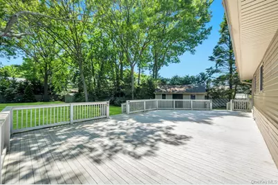 8 Camille Lane, Holbrook, NY 11741 - Photo 10