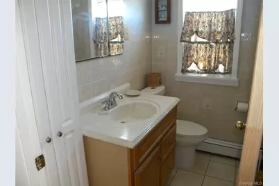 24126 86th Road, Bellerose, NY 11426 - Photo 16