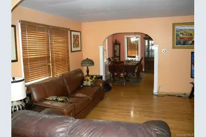 24126 86th Road, Bellerose, NY 11426 - Photo 6