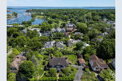 616 Munro Avenue, Mamaroneck, NY 10543 - Photo 2