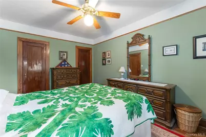 81-11 77th Avenue, Glendale, NY 11385 - Photo 12