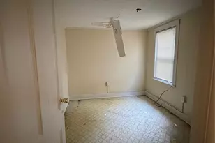 41 Gifford Ave, Poughkeepsie, NY 12601 - Photo 6