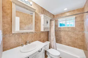 14 Kent Rd, Valley Stream, NY 11580 - Photo 28