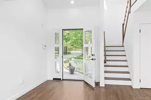 133 Old Country Rd, East Quogue, NY 11942 - Photo 10