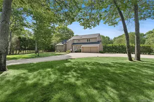 133 Old Country Rd, East Quogue, NY 11942 - Photo 2