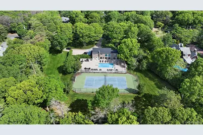 133 Old Country Road, East Quogue, NY 11942 - Photo 20