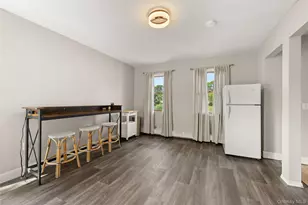 634 Myrtle Ave, West Islip, NY 11795 - Photo 20