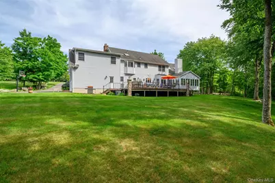 7 Huntington Connecticut Lane, New Fairfield, CT 06812 - Photo 48
