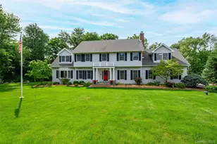 7 Huntington Connecticut Ln, New Fairfield, CT 06812 - Photo 2