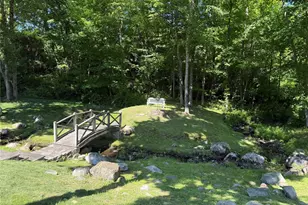 7 Huntington Connecticut Ln, New Fairfield, CT 06812 - Photo 4