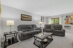 10 Oakwood Terrace, New Windsor, NY 12553 - Photo 4