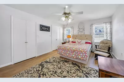8 Lilac Lane, Levittown, NY 11756 - Photo 14