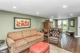 5 Simpson Dr, Old Bethpage, NY 11804 - Photo 18