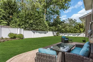 5 Simpson Dr, Old Bethpage, NY 11804 - Photo 26
