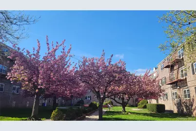 66-10 111 Street #3B, Forest Hills, NY 11375 - Photo 12