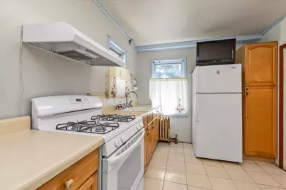 9339 Springfield Boulevard, Queens Village, NY 11428 - Photo 10