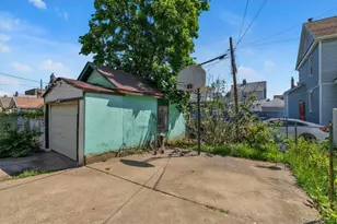 93-39 Springfield Blvd, Queens Village, NY 11428 - Photo 20