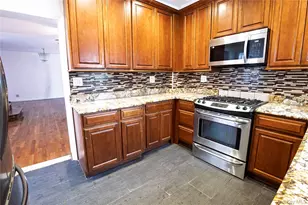 109-40 175th St, Jamaica, NY 11433 - Photo 14