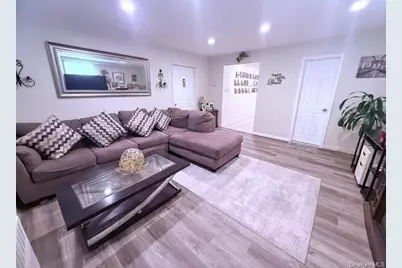 2360 Milburn Avenue, Baldwin, NY 11510 - Photo 6