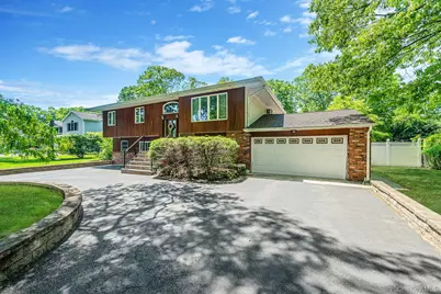 118 Ledgewood Drive, Smithtown, NY 11787 - Photo 1