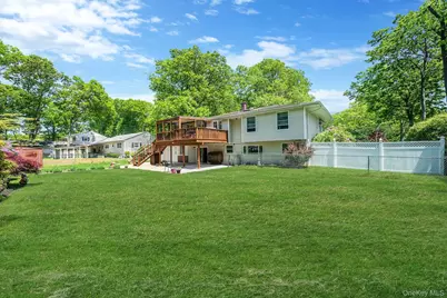 118 Ledgewood Drive, Smithtown, NY 11787 - Photo 6