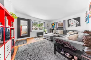 83-18 164th St, Jamaica, NY 11432 - Photo 4