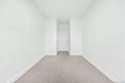 8318 164 Street, Jamaica, NY 11432 - Photo 22