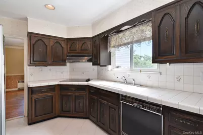 73 Lincoln Avenue, Yonkers, NY 10704 - Photo 10