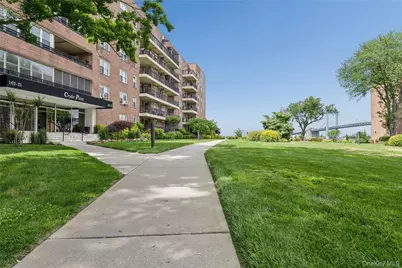 162-21 Powells Cove Boulevard #2R, Whitestone, NY 11357 - Photo 28