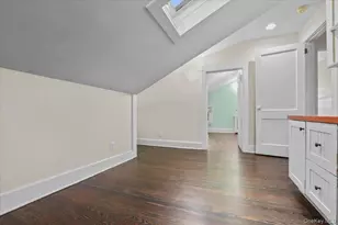 625 Lorraine St, Mamaroneck, NY 10543 - Photo 12