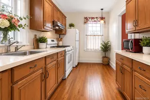 1543 Hollywood Ave, Bronx, NY 10461 - Photo 26