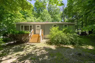 662 Willow Brook Rd, Clinton Corners, NY 12514 - Photo 2