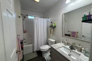 1661 Old Country Rd, Riverhead, NY 11901 - Photo 18