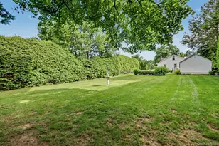 13 Dellworth Dr, Yorktown Heights, NY 10598 - Photo 40