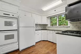 13 Dellworth Dr, Yorktown Heights, NY 10598 - Photo 14