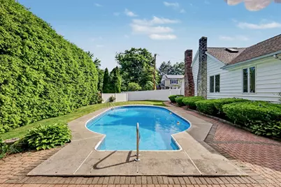 13 Dellworth Drive, Yorktown Heights, NY 10598 - Photo 32