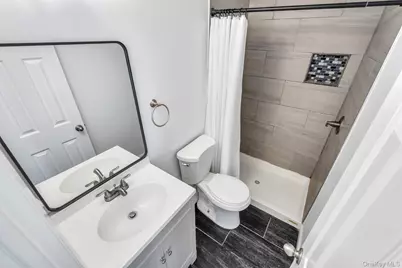 338 Easton Street, Ronkonkoma, NY 11779 - Photo 22