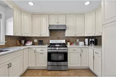 2906 161st Street, Flushing, NY 11358 - Photo 4