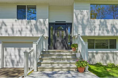 155 Brooklyn Avenue, Greenlawn, NY 11743 - Photo 2