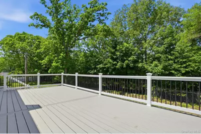155 Brooklyn Avenue, Greenlawn, NY 11743 - Photo 26