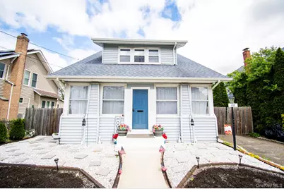 671 Arlington Avenue, Baldwin, NY 11510 - Photo 2