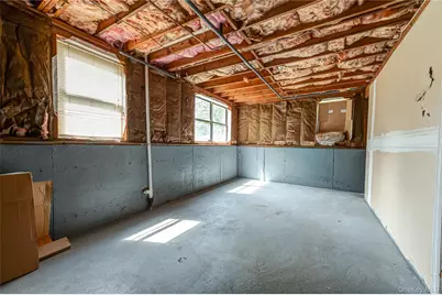 34 Roberts Street, Mastic, NY 11950 - Photo 14