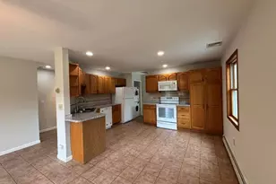 32 Louise Ln, Hopewell Junction, NY 12533 - Photo 4