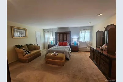 1337 Broadway #C10, Hewlett, NY 11557 - Photo 12
