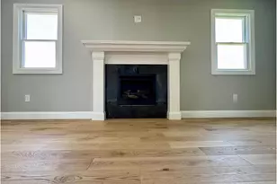 851 W Bay Dr, West Islip, NY 11795 - Photo 32