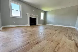 851 W Bay Dr, West Islip, NY 11795 - Photo 30