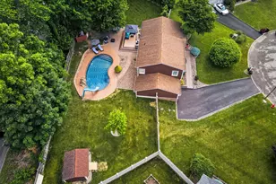 6 Oxford Pl, Washingtonville, NY 10992 - Photo 2