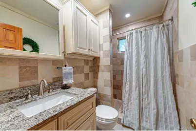 480 Miller Place Road, Miller Place, NY 11764 - Photo 10